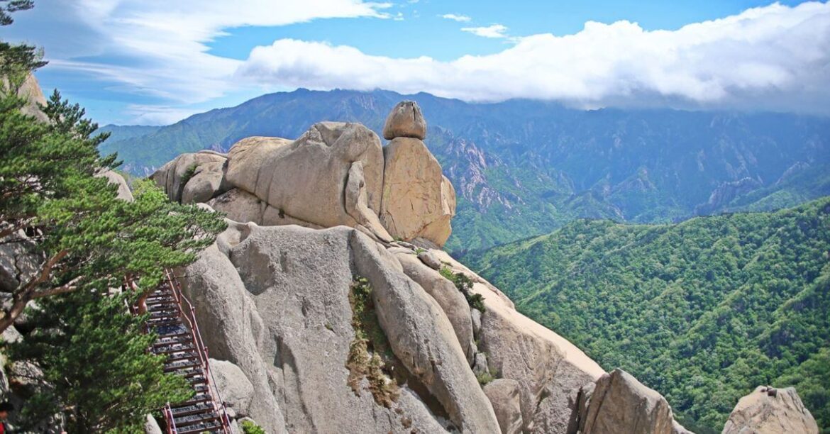 Seoraksan National Park korea